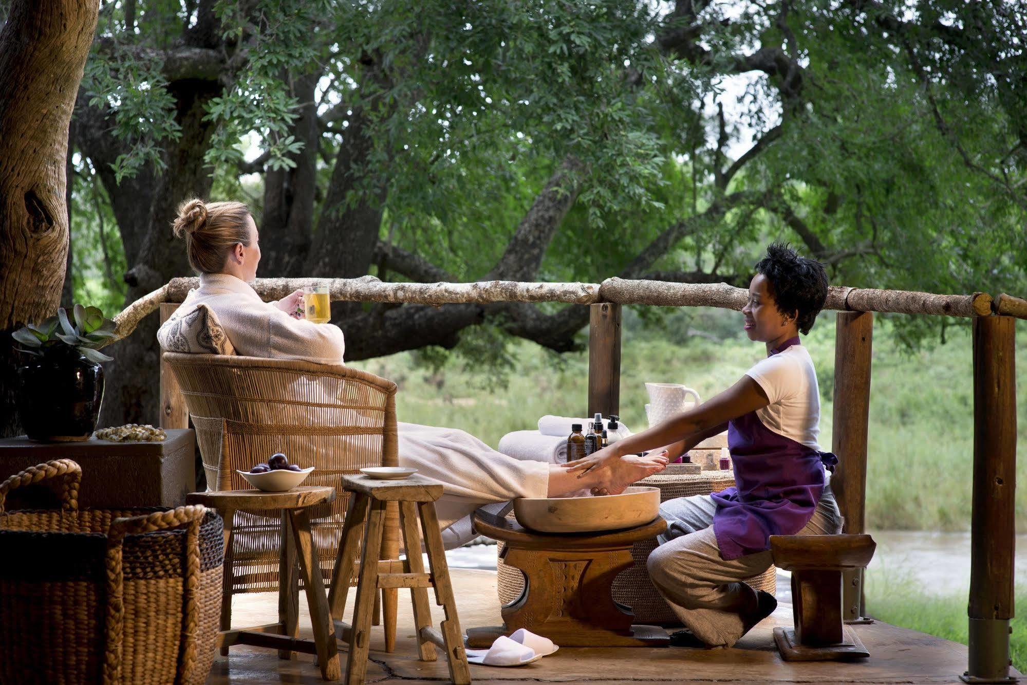 Lion Sands - Tinga Lodge Skukuza Exterior foto